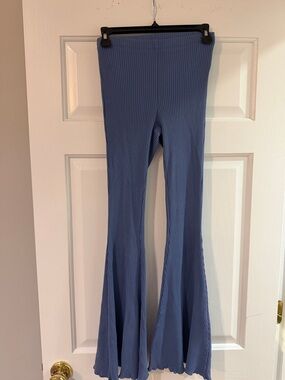 aerie Girls Ribbed Flare Leggings in Dusty Blue